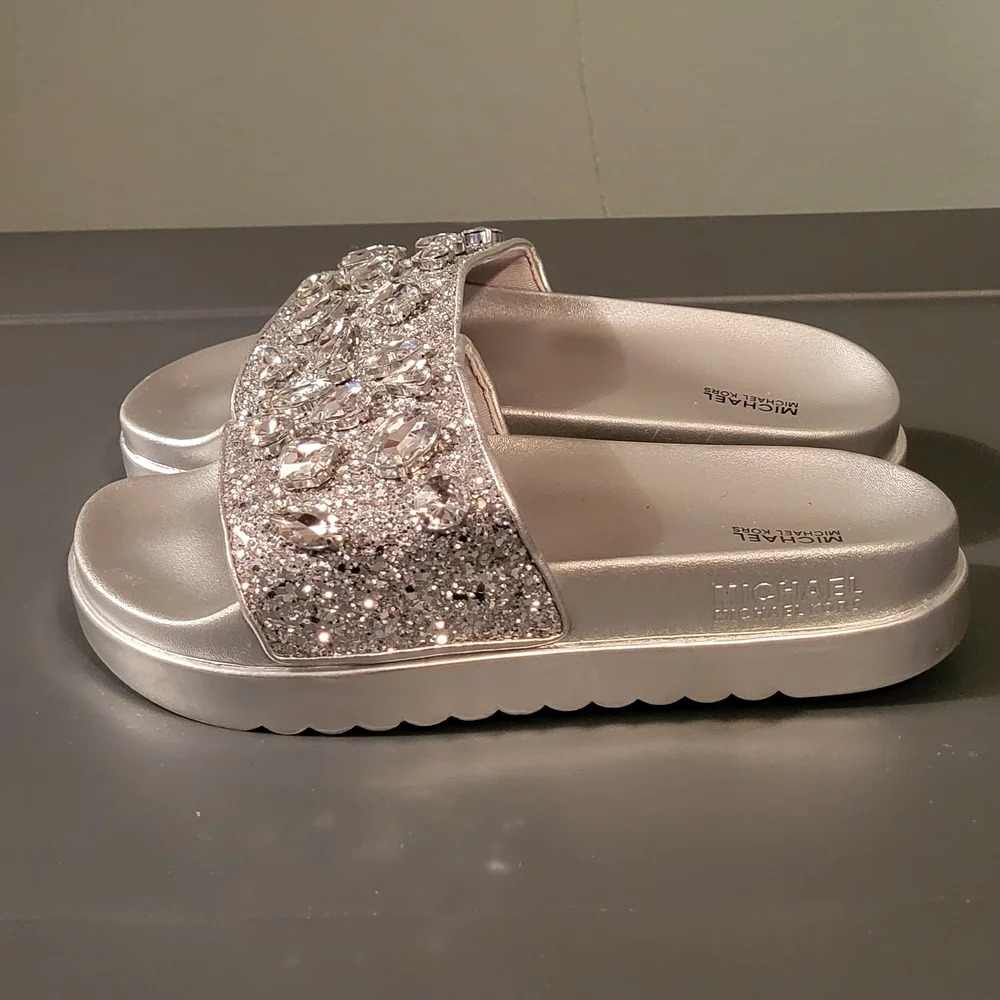 Michael Kors Tyra Bling Slides - Picture 5 of 6